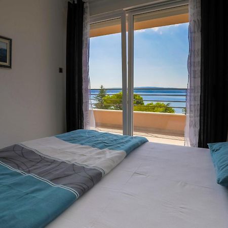 Domino Apartment Dramalj Luaran gambar