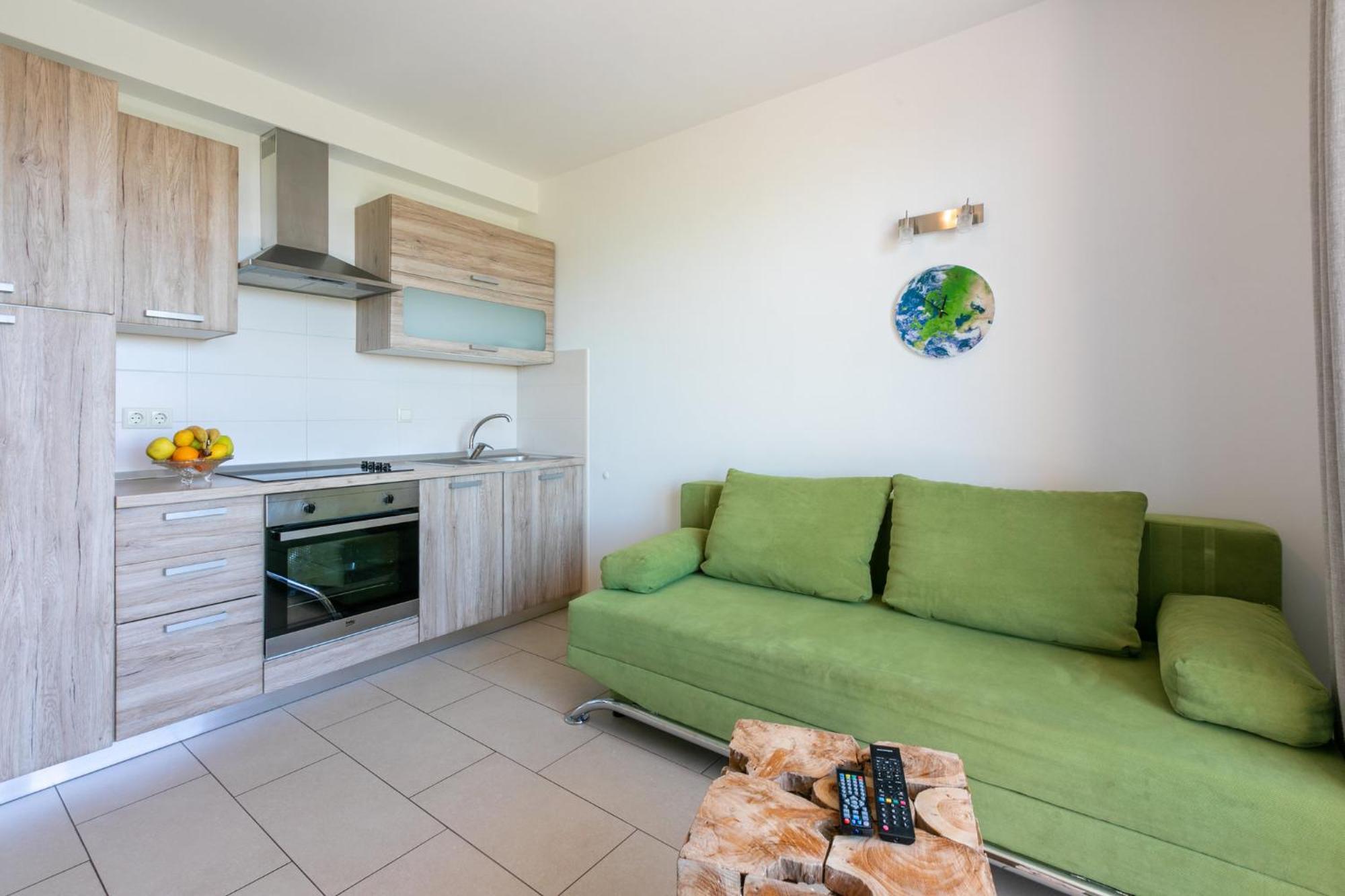 Domino Apartment Dramalj Luaran gambar