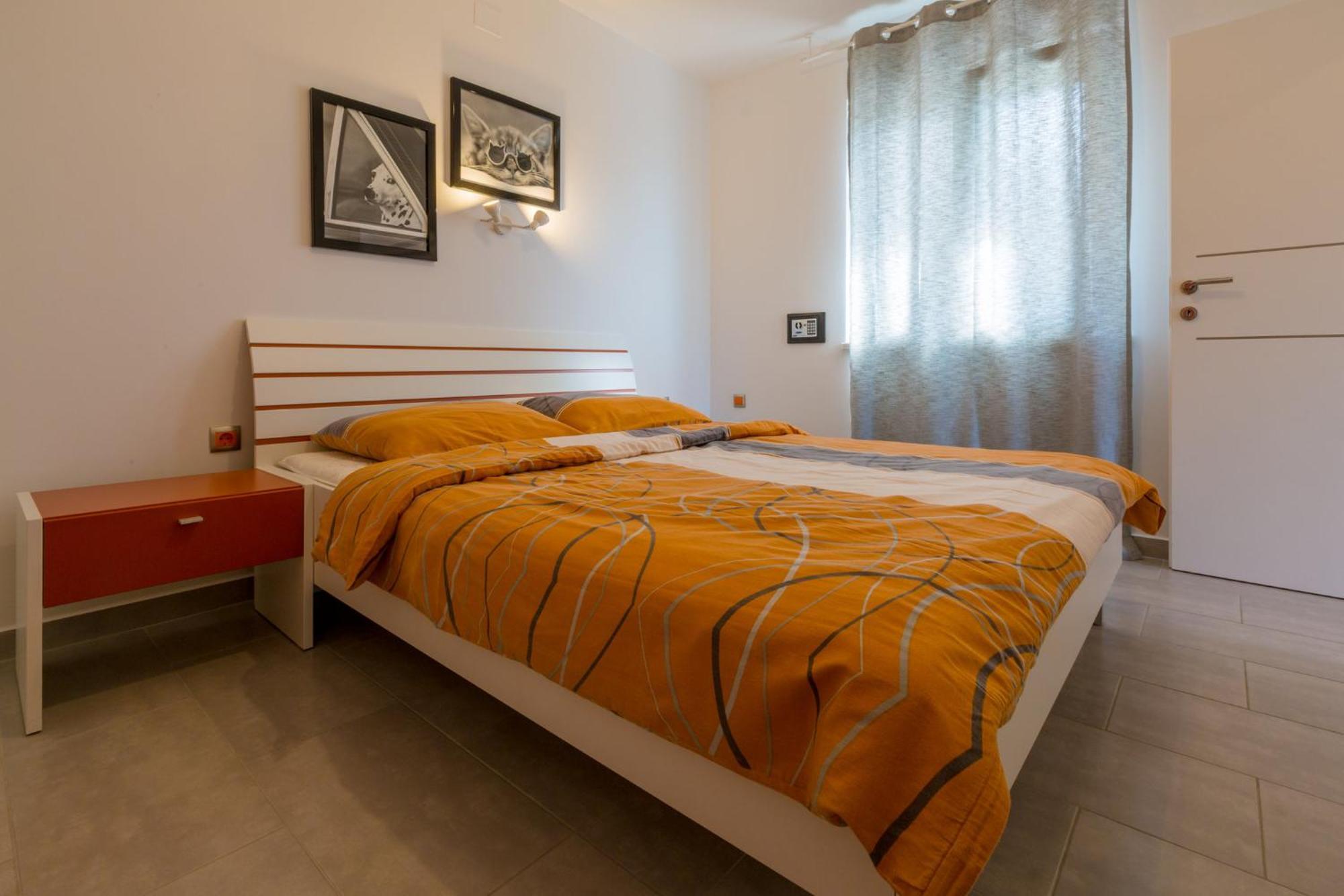 Domino Apartment Dramalj Bilik gambar